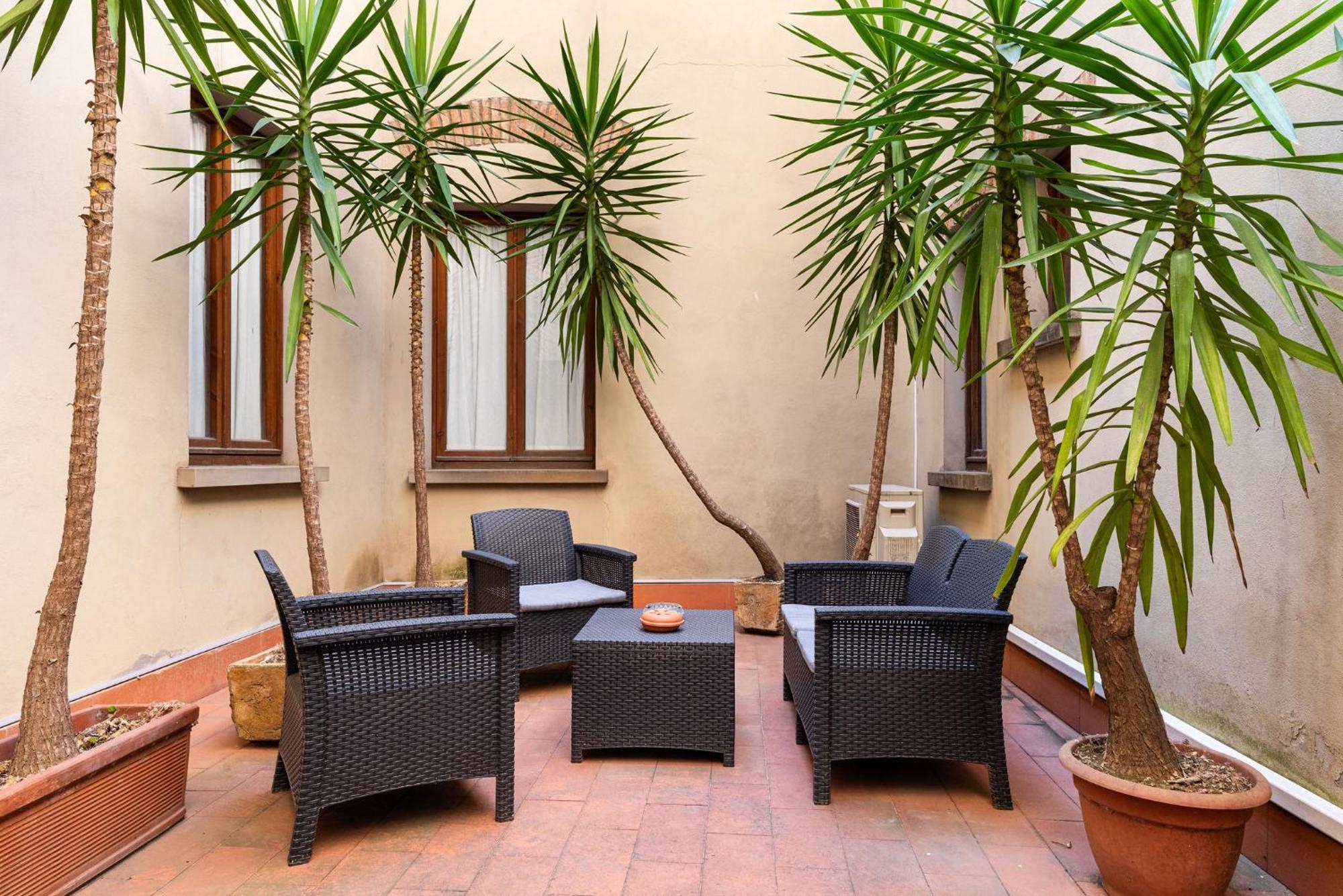 Signoria With Patio Apartamento Florencia